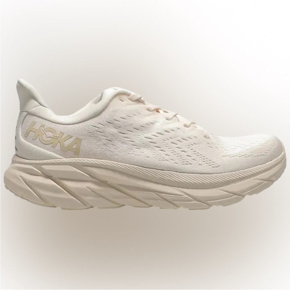 Hoka Clifton’s in Egg Nog